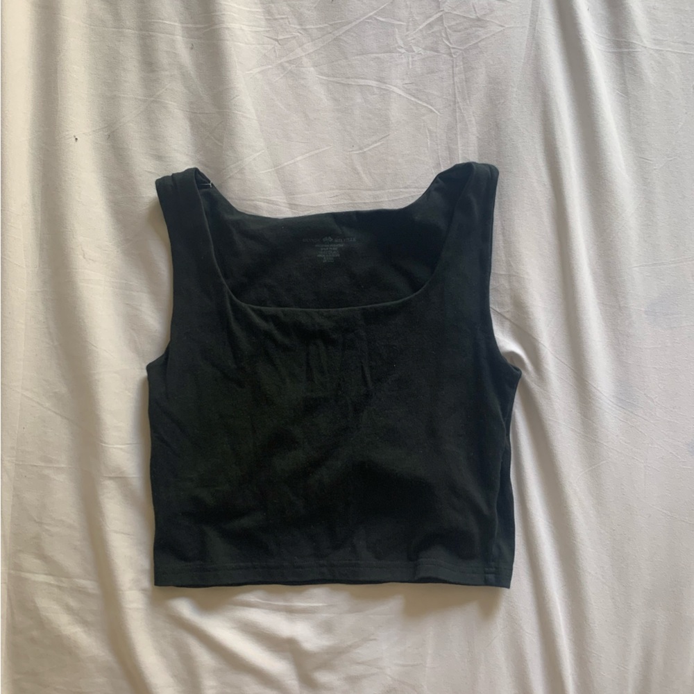 Brandy Melville black cropped tank top